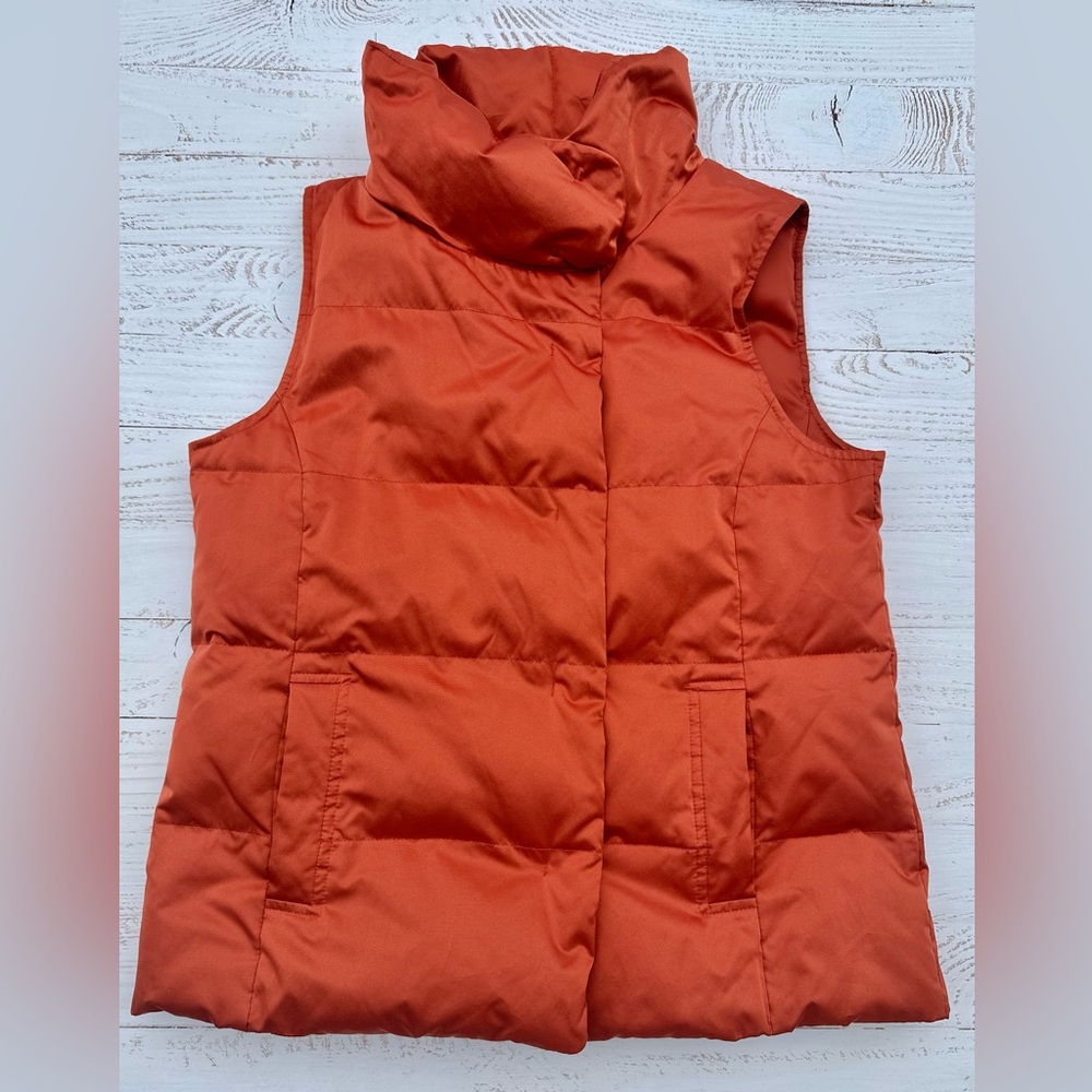 J. Jill Down Puffer Vest In Burnt Orange, Size Small